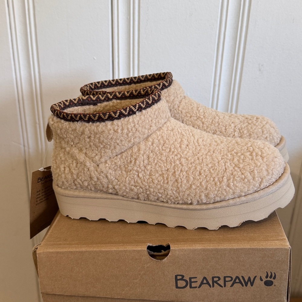 BEARPAW SNUGGLE DAPHNE DECO BOOTS